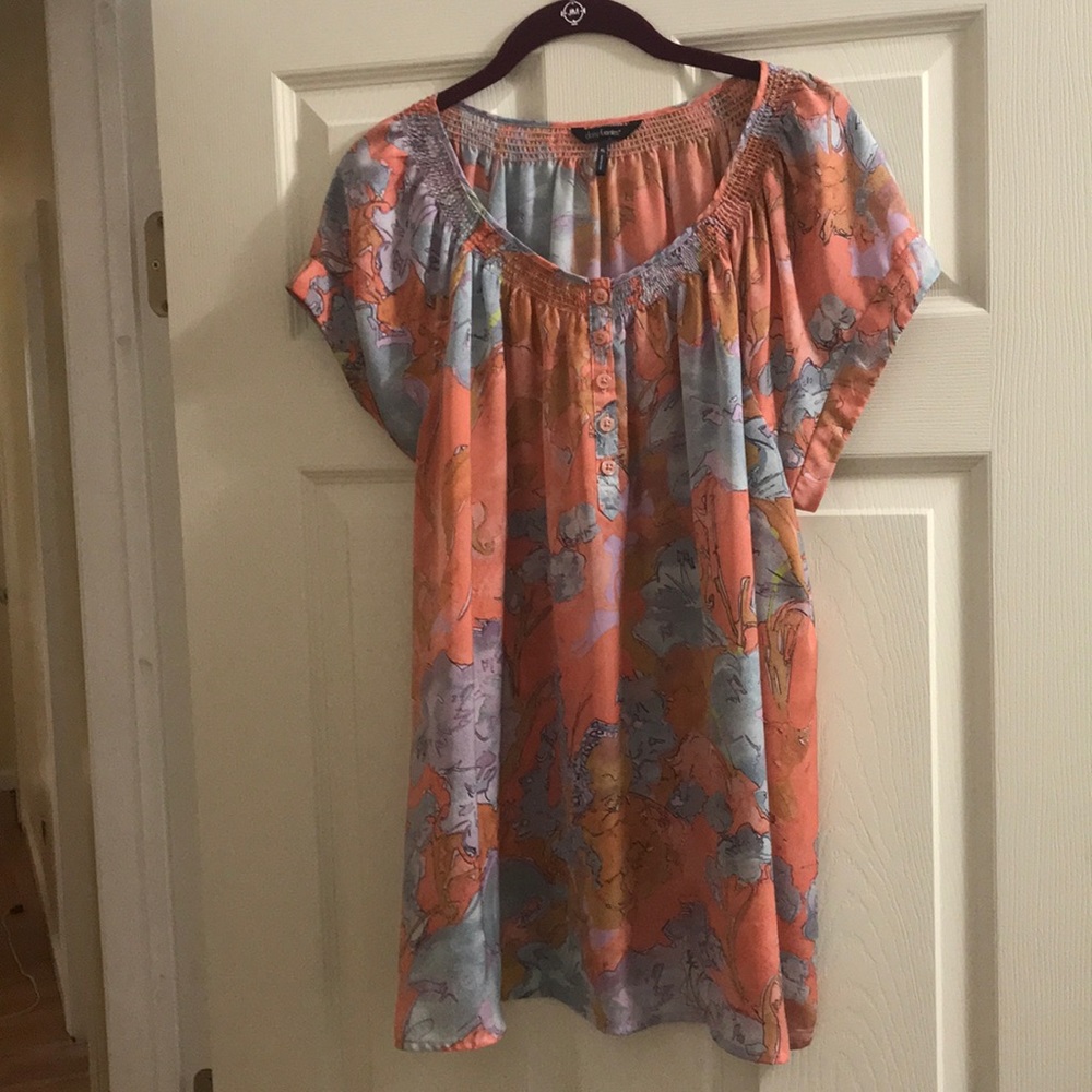 *final price* EUC short sleeve blouse - size XL